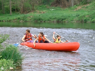  Haut Allier 上的独木舟